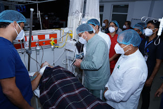 CM dhami in hospital to meet wounded people of chamoli accident