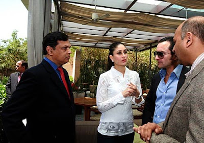 saif  and  kareena   want  to  enter  the  world  of  IPL .