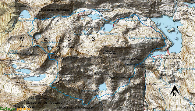 Mapa de la ruta señalizada a los Picos del Infierno desde el Refugio de Bachimaña.