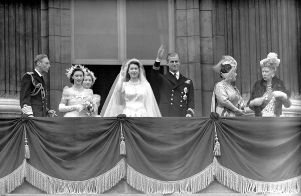 queen elizabeth 11 husband. Queen Elizabeth II and her