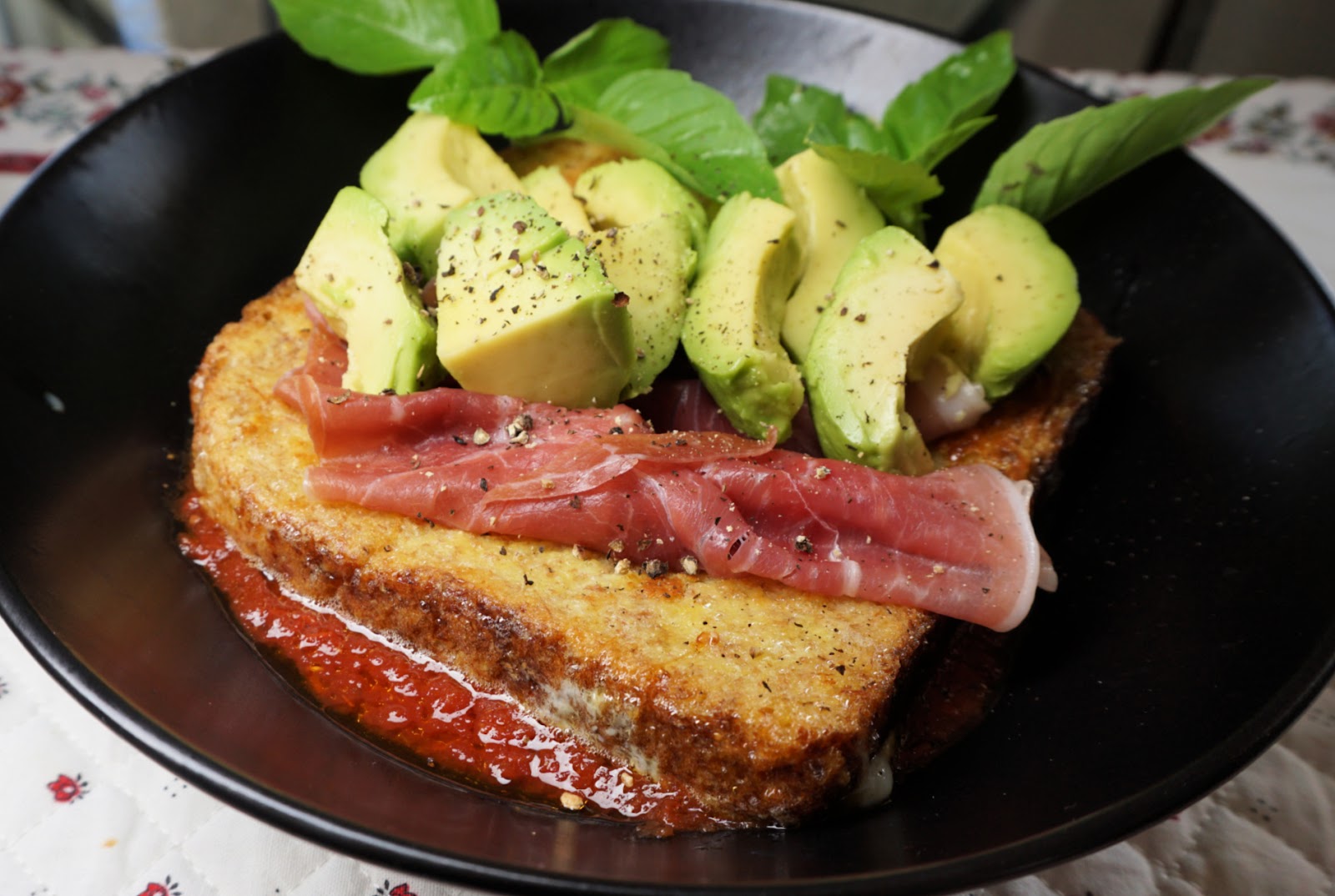 French toast with Parma ham and tomato vinaigrette