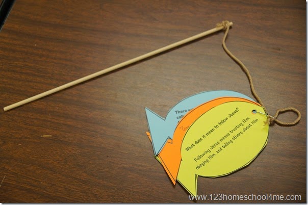 FREE printable 12 disciples craft for kids Preschool, Kindergarten, 1st grade, 2nd grade, and 3rd grade