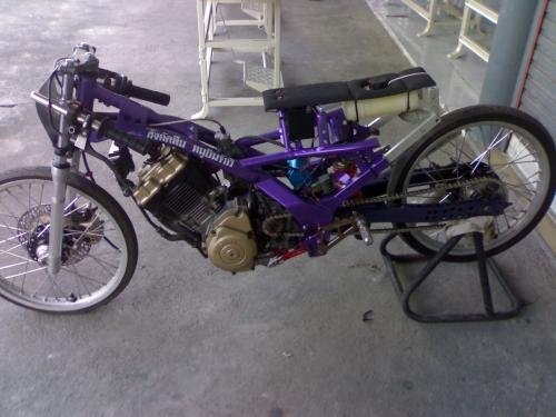 Modif motor yamaha 2011: modifikasi motor drag race