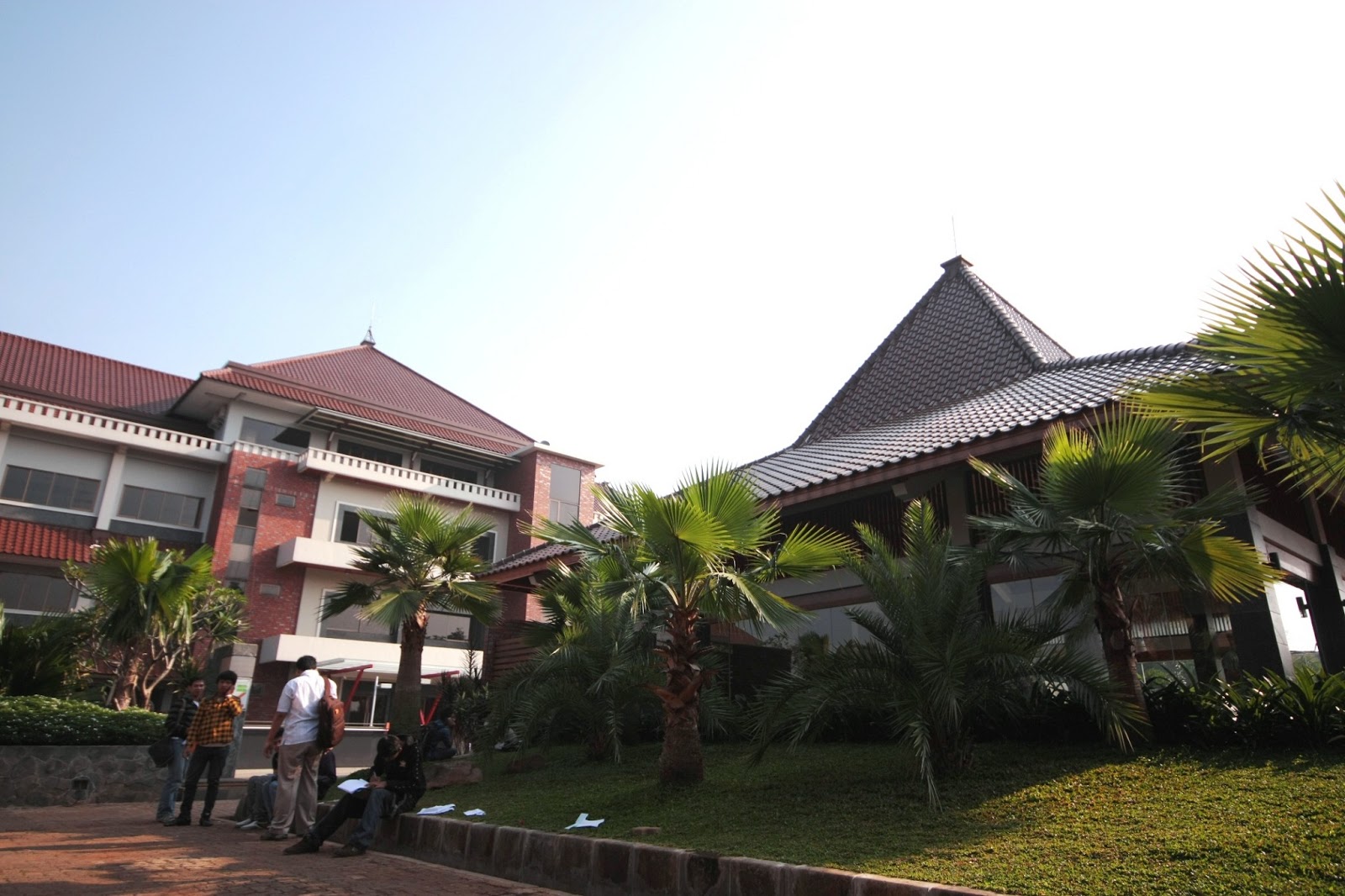 10 Perguruan Tinggi Swasta Terbaik  di  Indonesia  Top 10 Indo
