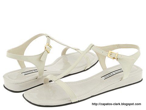Zapatos clark:KB751382