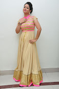 Shilpa Chakravarthy new glam pics-thumbnail-22