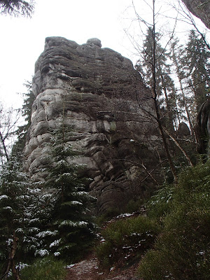 Sudety, Góry Stołowe, Białe Skały, Skała Puchacza