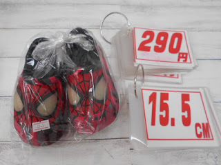 中古品　スパイダーマン　スニーカー　１５.５㎝　２９０円