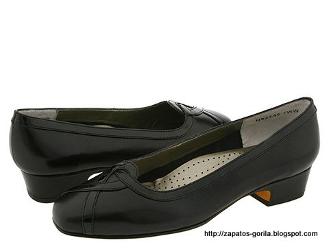 Zapatos gorila:gorila-747353