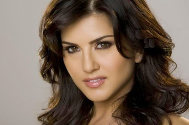 Sunny Leone Wallpapers Free Download