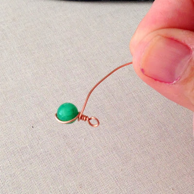 How to make wire wrapped dangles without using headpins: DIY, free tutorial