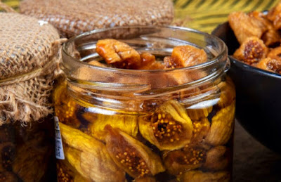 Benefits of dried figs with olive oil for joints and bones   فوائد التين المجفف مع زيت الزيتون للمفاصل
