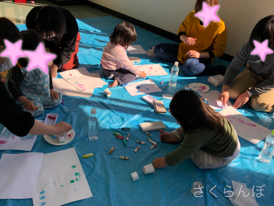 2月さくらんぼ 絵の具遊び 親子サークル さくらんぼ 2月さくらんぼ 絵の具遊び 親子サークル さくらんぼ