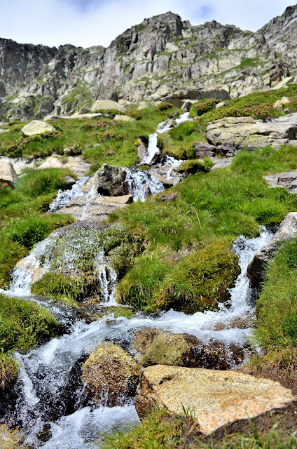 Carros de Foc. Subida Contraix. Parc Nacional Aigüestortes i Sant Maurici. Pirineos