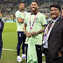 Câmeras flagram mensagem em celular de Neymar; veja a imagem