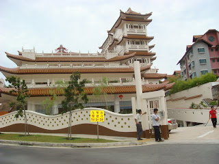 Poh Ern Shih Buddhist Temple