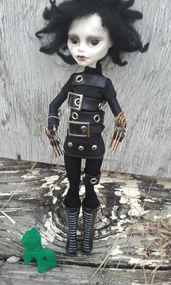 Monster High Edward Scissorhands by Ira Ska via Etsy