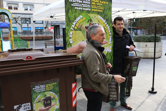 Presentación de la campaña de información sobre el contenedor marrón