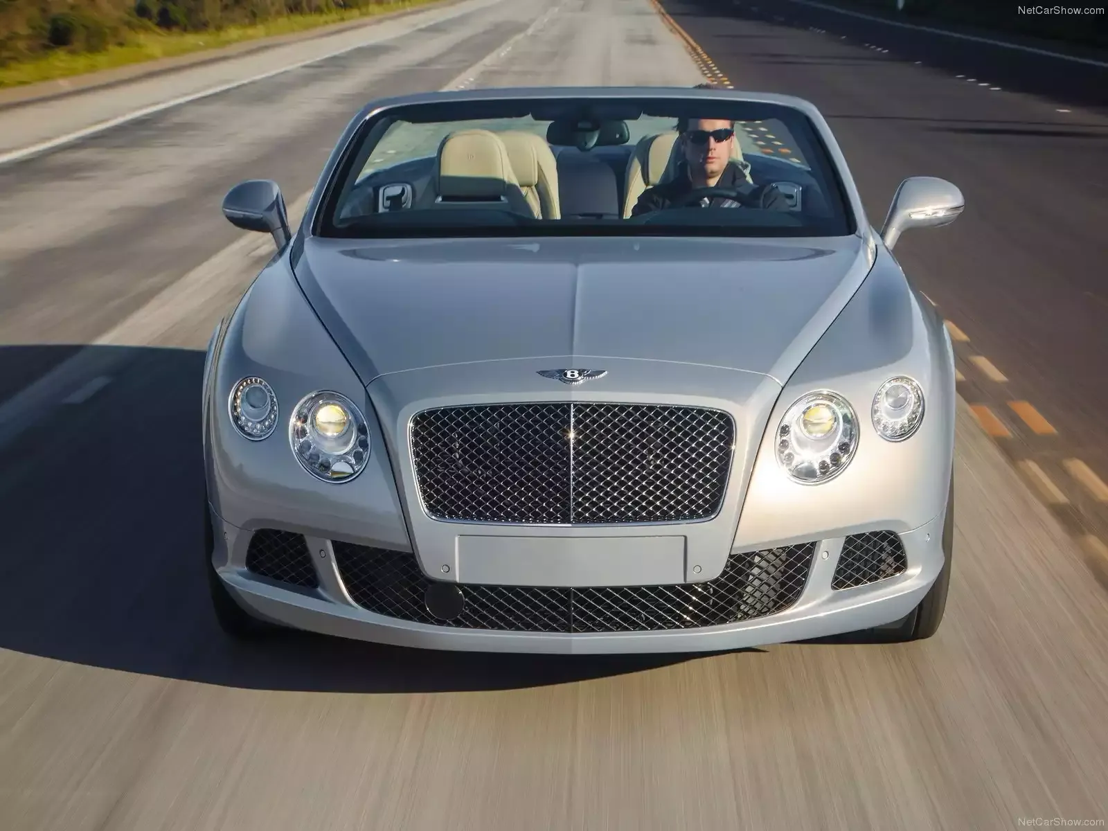 Hình ảnh xe ô tô Bentley Continental GT Speed Convertible 2014 & nội ngoại thất