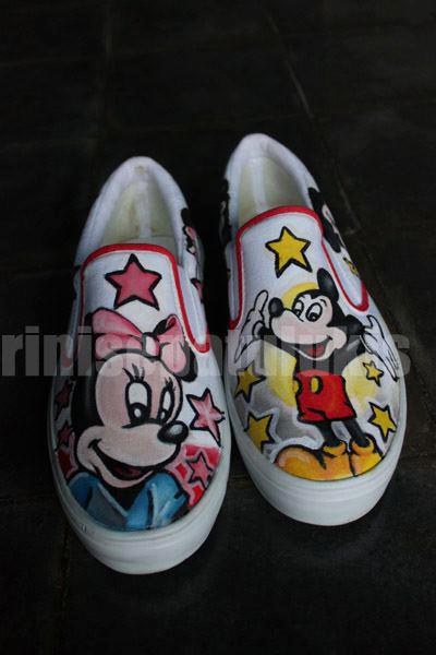 Painting Shoes  Mickey Mouse