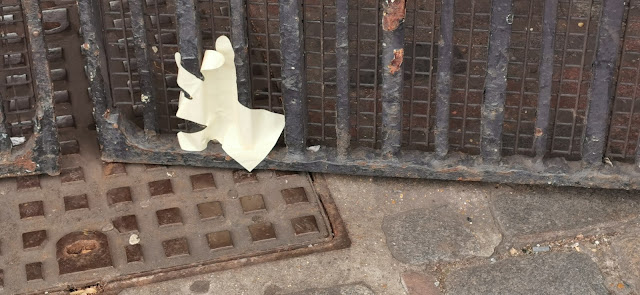 Plastic glove