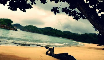 pantai tersembunyi di Malang, pantai di Malang, pantai belum terjamah di Malang