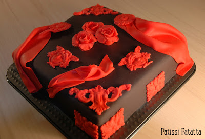 cake design, gâteau noir et rouge, gâteau baroque, pâte à sucre, gumpaste, black and red cake, patissi-patatta