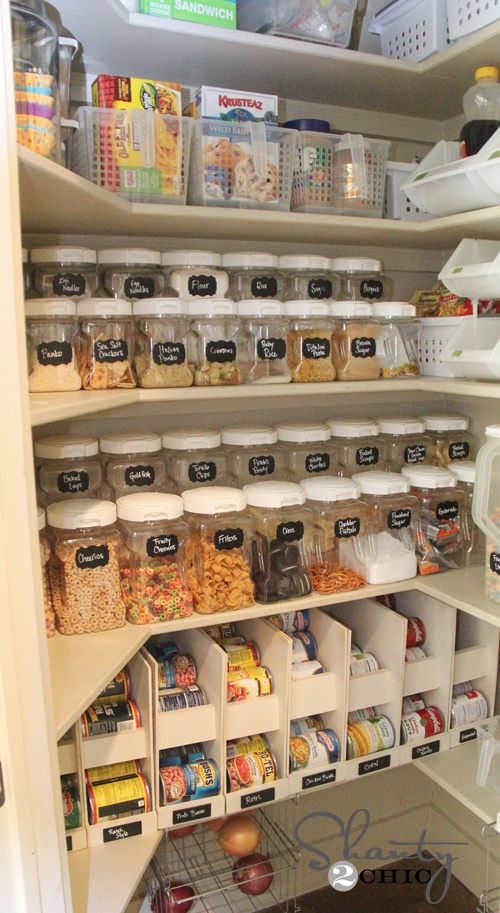 DIY Hub: Organized Pantry Ideas