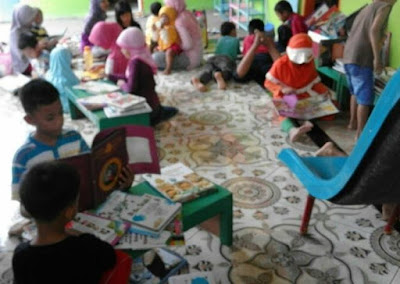 Moly Mobile Library Dewi Liez Cikarang Selatan