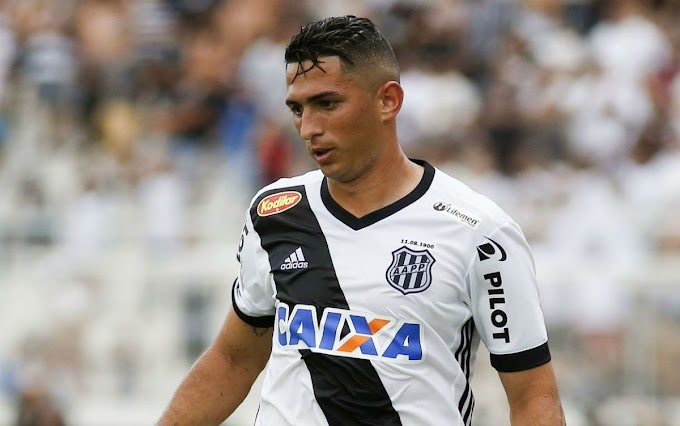 Vasco estuda contratação do lateral Danilo Barcelos do Atlético-MG 