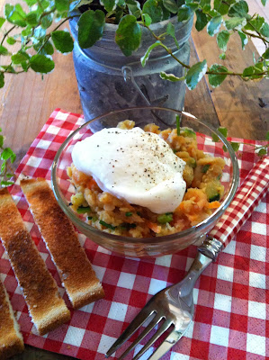 alt="salade de lentilles corail"