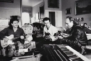 Brian Eno con U2 (Bono y The Edge)