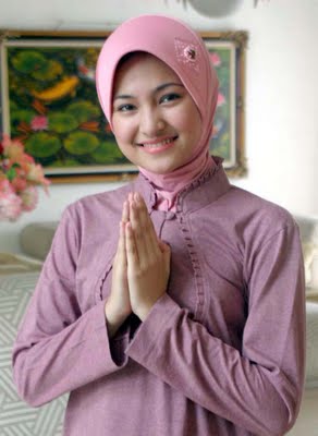 Dian Yang Tak Kunjung Padam Aneka Model Jilbab Artis Dian Yang Tak Kunjung Padam Aneka Model Jilbab Artis