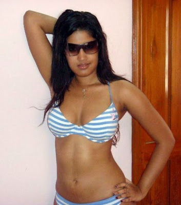 Shona Neogi  - Shona Neogi Akka Soumya Hot Photos