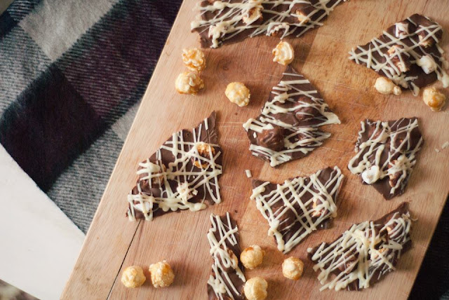 bonfire, bark, recipe, food, blog, blogger, uk, lifestyle, chocolate, popcorn, marshmallow