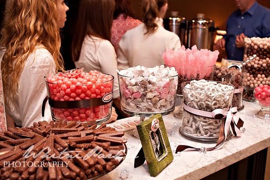 The Candy Bar in Pink White Brown