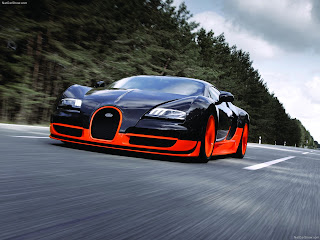 Bugatti Veyron Super Sport  on the Road in nice Design