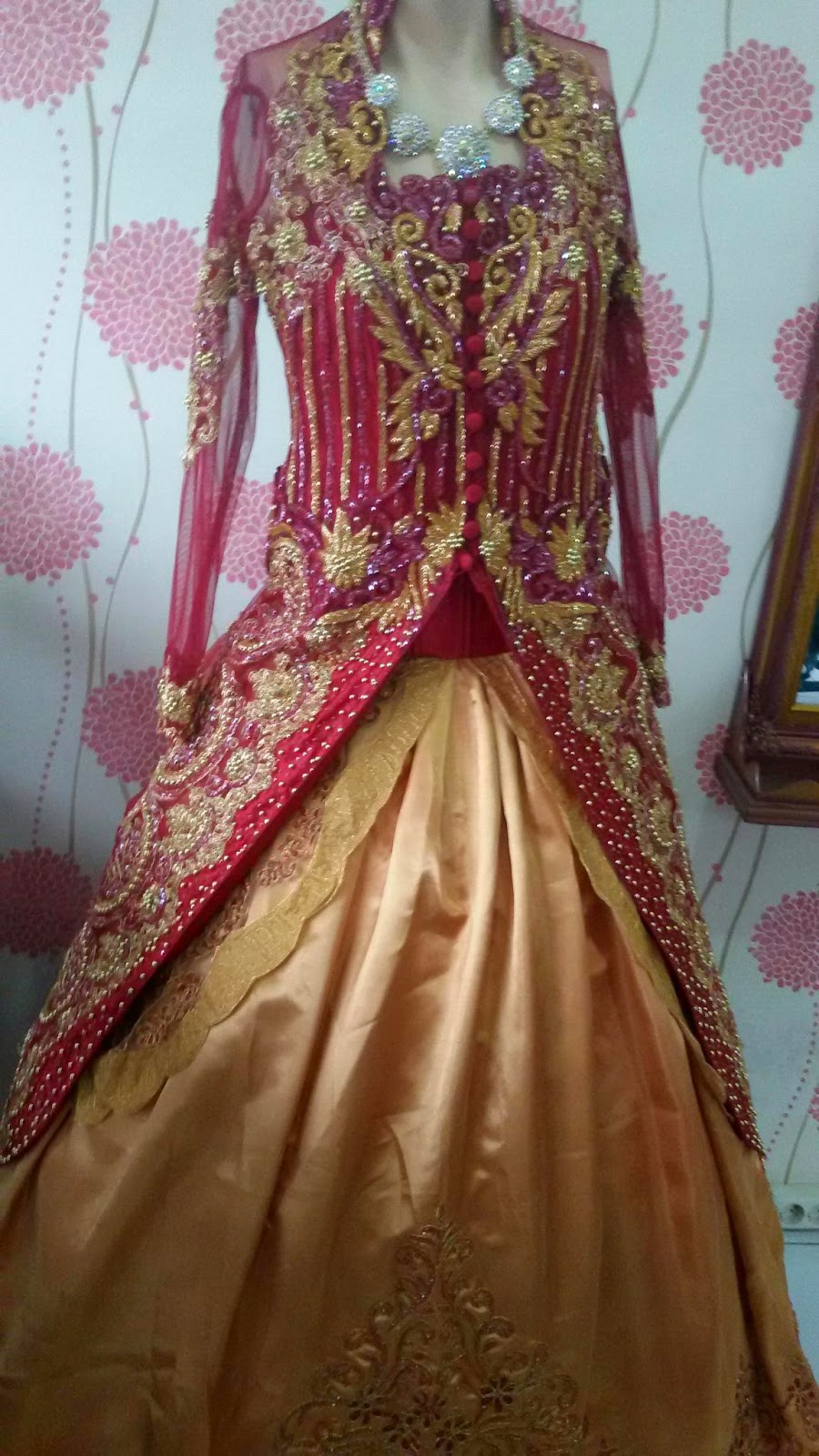 17 Top Baru Sewa  Baju Kebaya  Wisuda Di Surabaya 