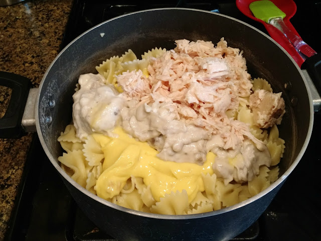 One Pot Chicken Noodle Pasta--only uses one pot and done in 20 minutes!