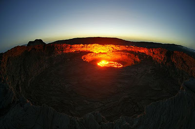 Gambar gunung berapi