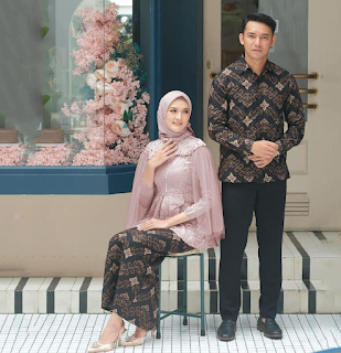 Model Baju Batik Sarimbitan Keluarga