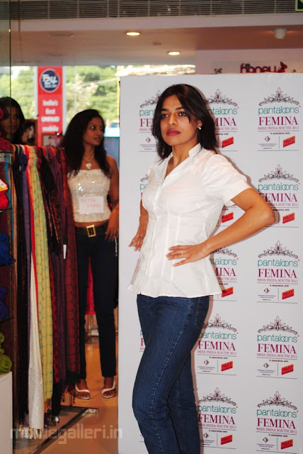 2011 Femina Miss India South Models