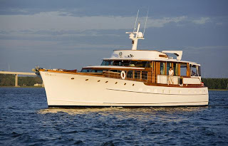 Charter in style aboard Wishing Star, a classic Trumpy motor yacht. Contact ParadiseConnections.com