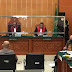 Hotman Paris dan Jaksa Bersitegang dalam Persidangan Irjen Teddy Minahasa, Hakim: Cool Lah Sedikit