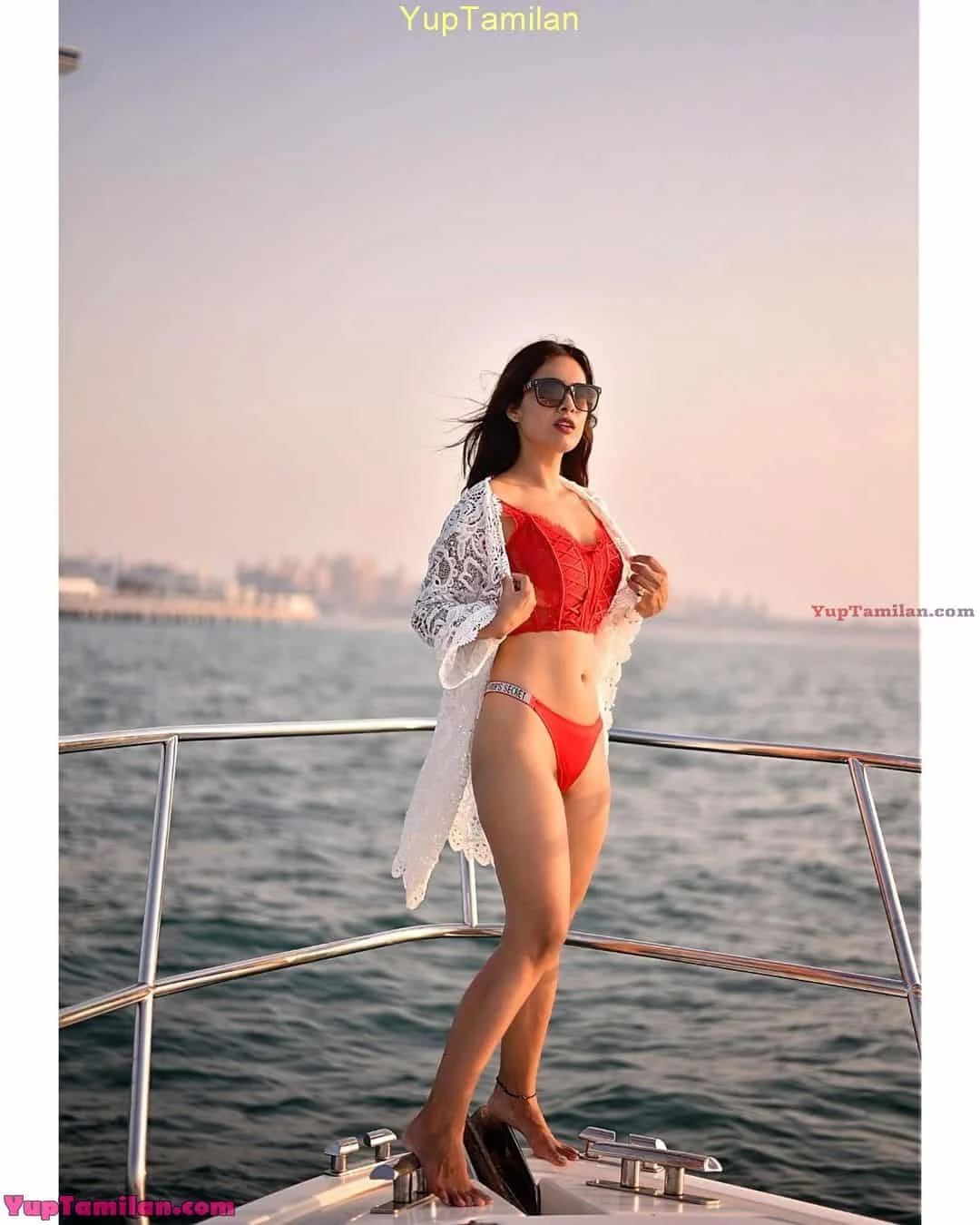 Neha Malik Sexy Bikini Pic Flaunts Hot Curves
