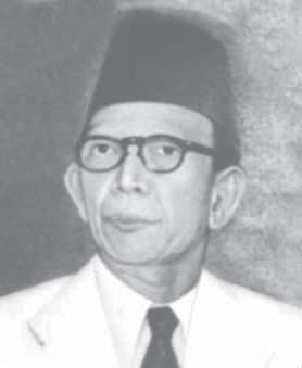 BIOGRAPHICAL of PAHLAWAN INDONESIA gold on the glory