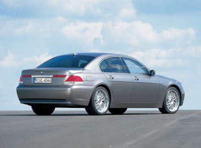 BMW-760i-Rear-Side-View