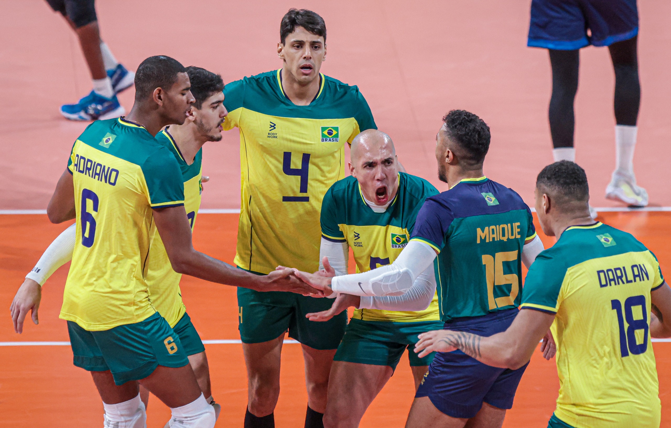 Brasil vence o México e estreia com vitória no Basquete Masculino