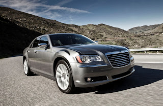 2012 Chrysler 300C Pictures