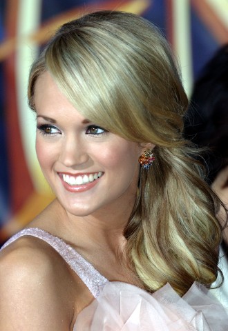 carrie underwood hairstyles 2011. jessica simpson hairstyles